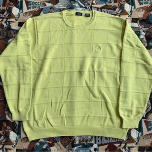 Vintage Izod Men's Crewneck Sweater in Light Green
